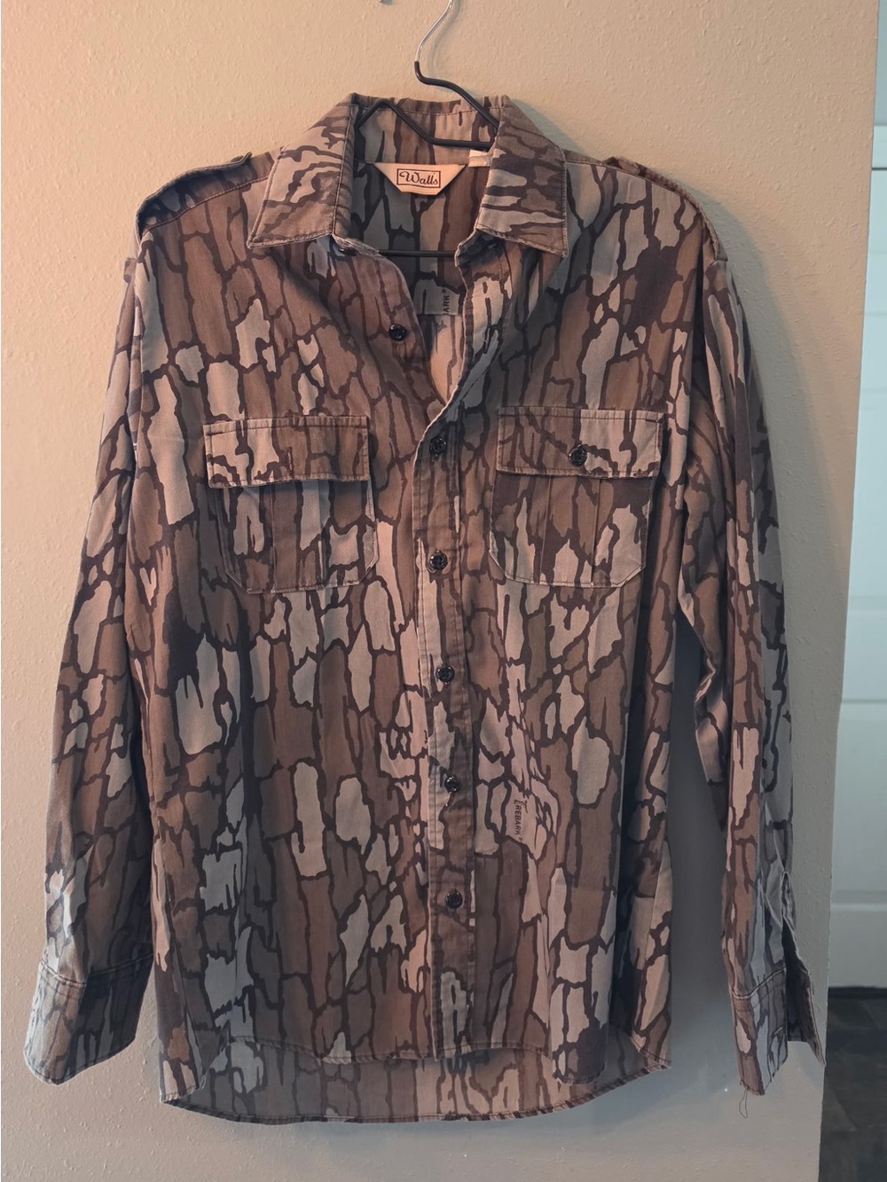 Walls Treebark Camo Button Front Hunting Shirt Mens Large USA Made Vintage